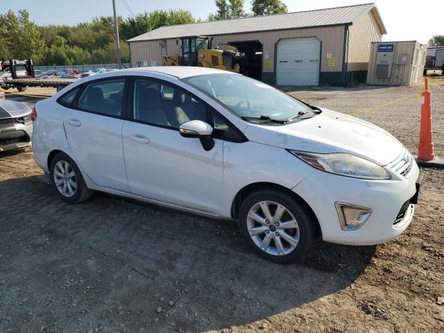 Photo 3 VIN: 3FADP4CJ2CM208235 - FORD FIESTA 