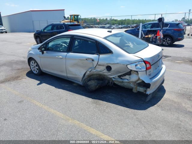 Photo 2 VIN: 3FADP4CJ3BM186633 - FORD FIESTA 