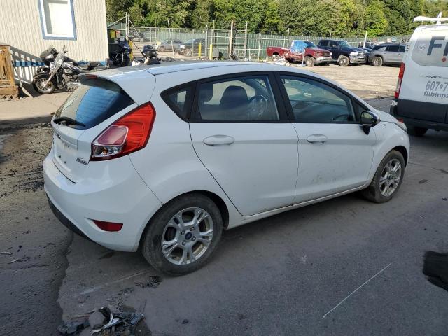 Photo 2 VIN: 3FADP4EE4FM122820 - FORD FIESTA SE 