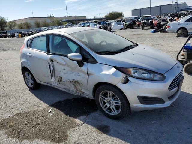 Photo 3 VIN: 3FADP4EJ0JM127454 - FORD FIESTA SE 