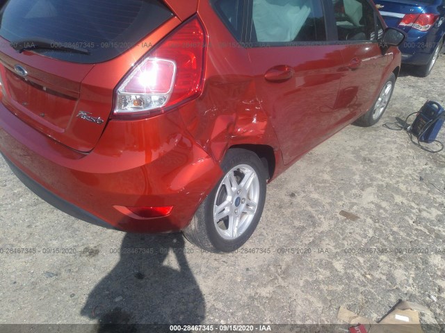 Photo 5 VIN: 3FADP4EJ0JM144951 - FORD FIESTA 