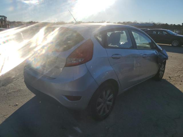 Photo 2 VIN: 3FADP4EJ1BM157497 - FORD FIESTA SE 