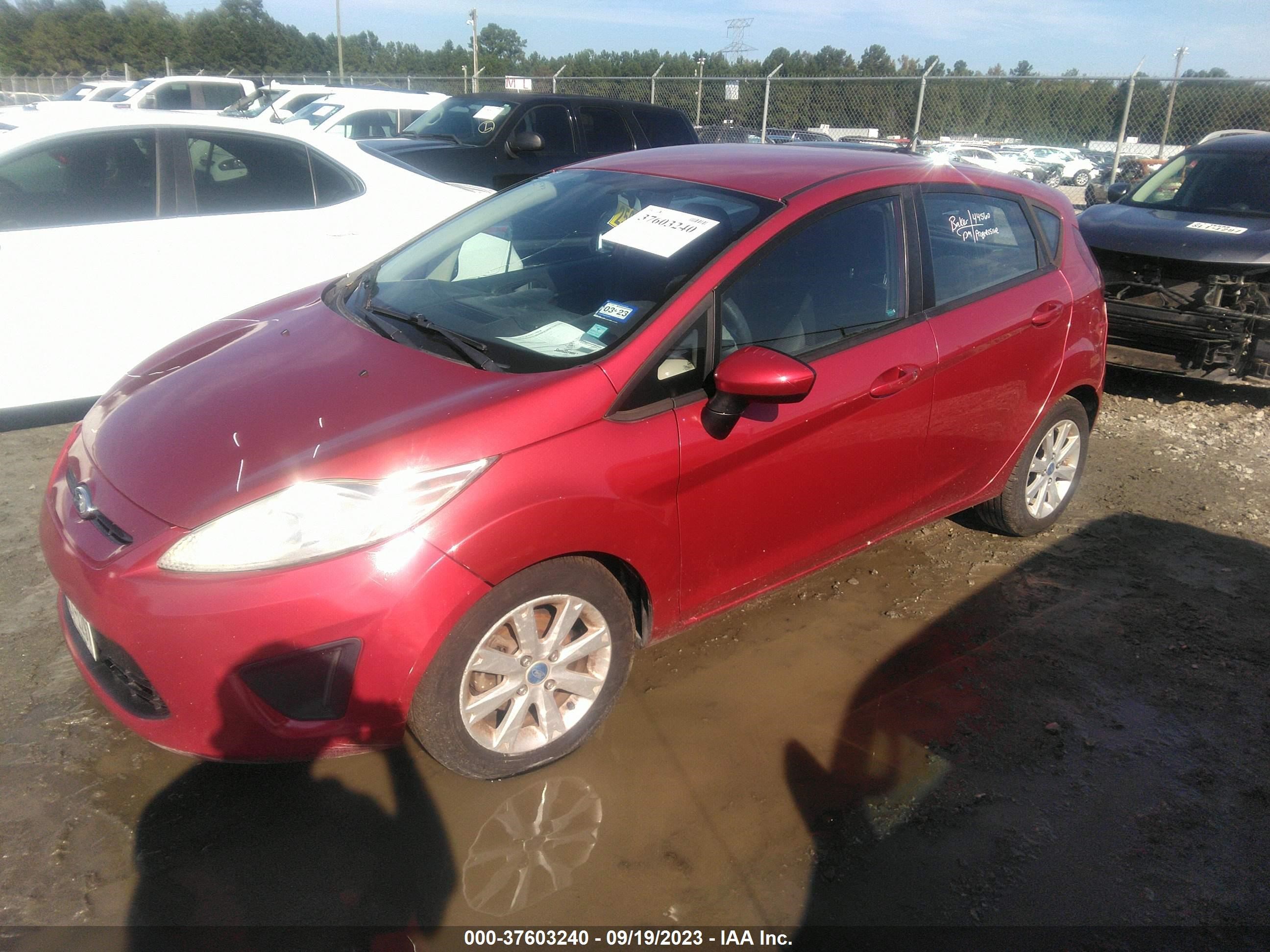 Photo 1 VIN: 3FADP4EJ1CM121164 - FORD FIESTA 