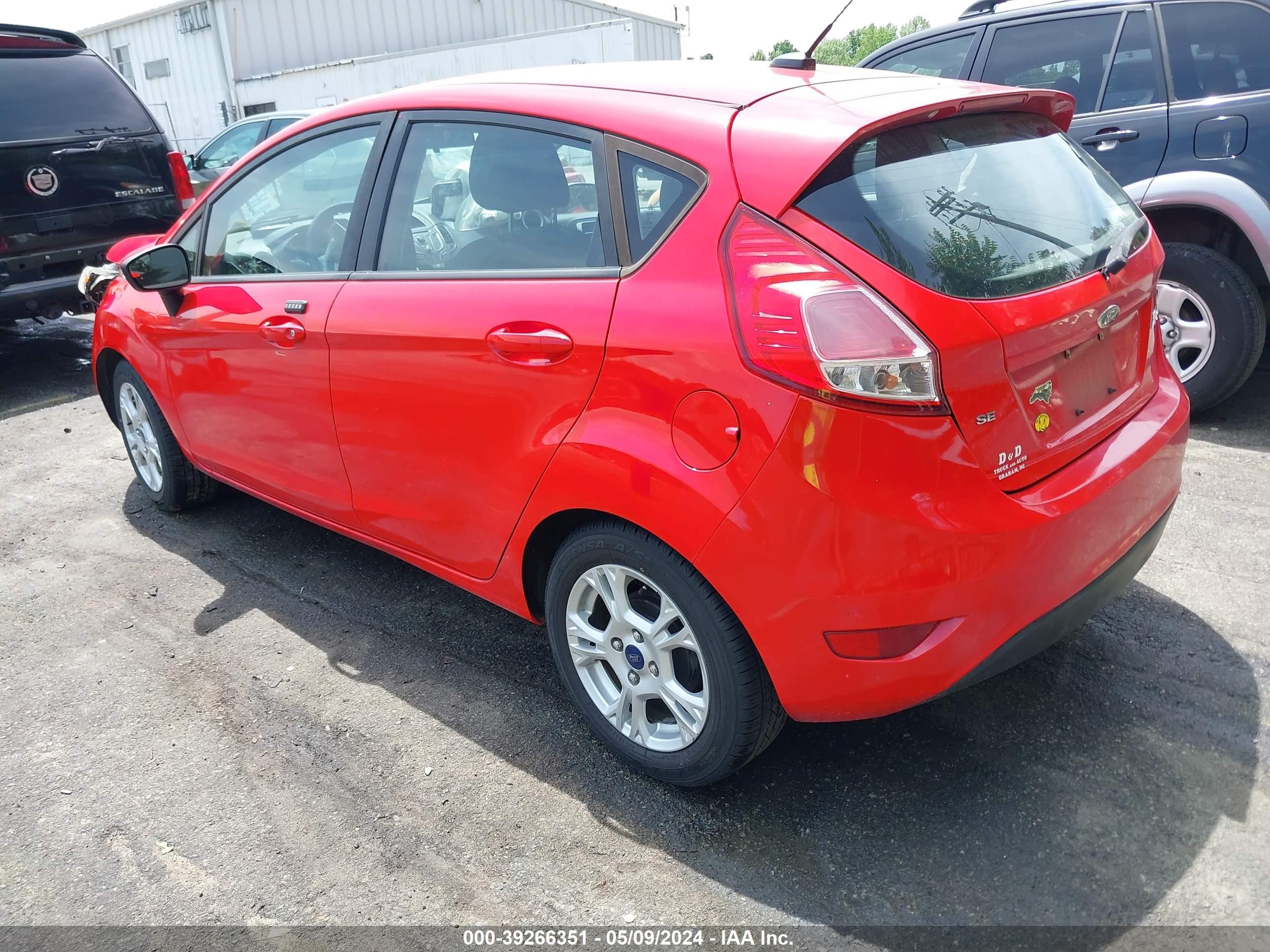 Photo 2 VIN: 3FADP4EJ1EM244191 - FORD FIESTA 