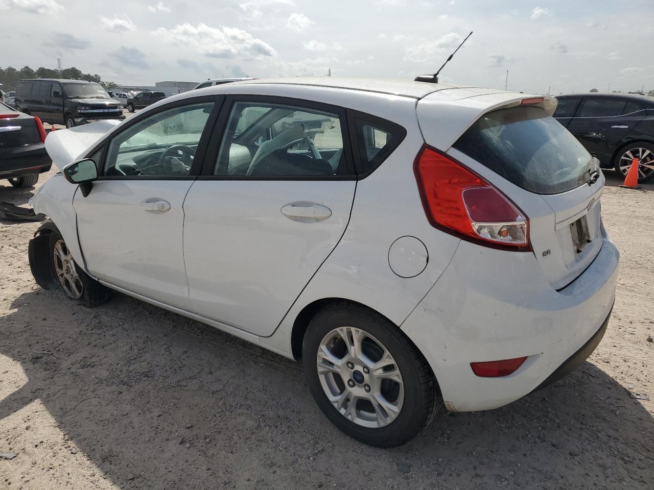 Photo 1 VIN: 3FADP4EJ1FM172782 - FORD FIESTA 