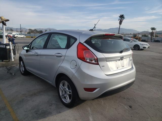 Photo 2 VIN: 3FADP4EJ1JM112882 - FORD FIESTA SE 