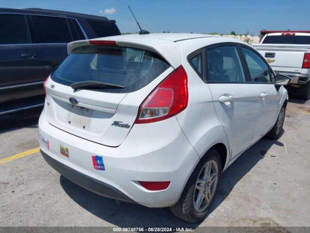 Photo 3 VIN: 3FADP4EJ1JM114325 - FORD FIESTA 