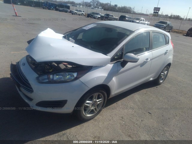 Photo 1 VIN: 3FADP4EJ1JM127740 - FORD FIESTA 