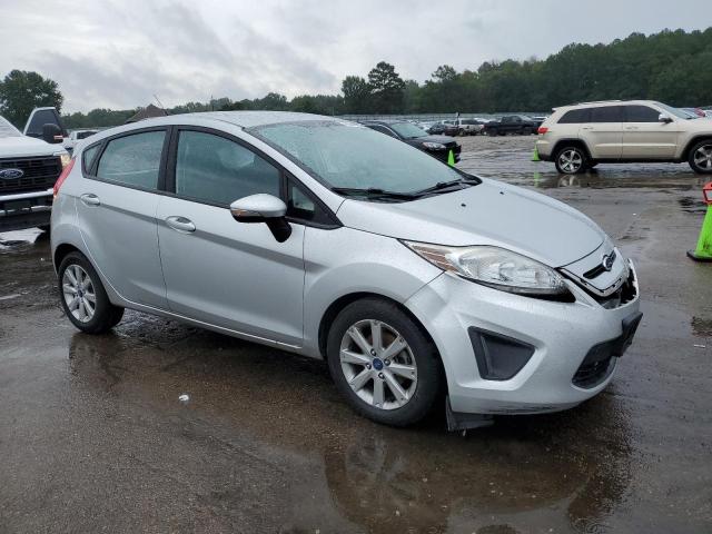 Photo 3 VIN: 3FADP4EJ2DM200635 - FORD FIESTA SE 