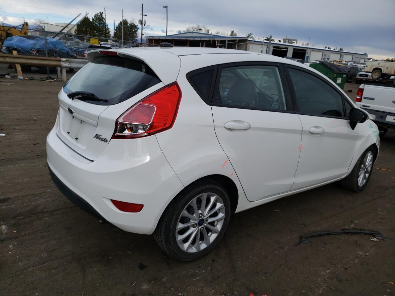 Photo 2 VIN: 3FADP4EJ2EM148845 - FORD FIESTA 