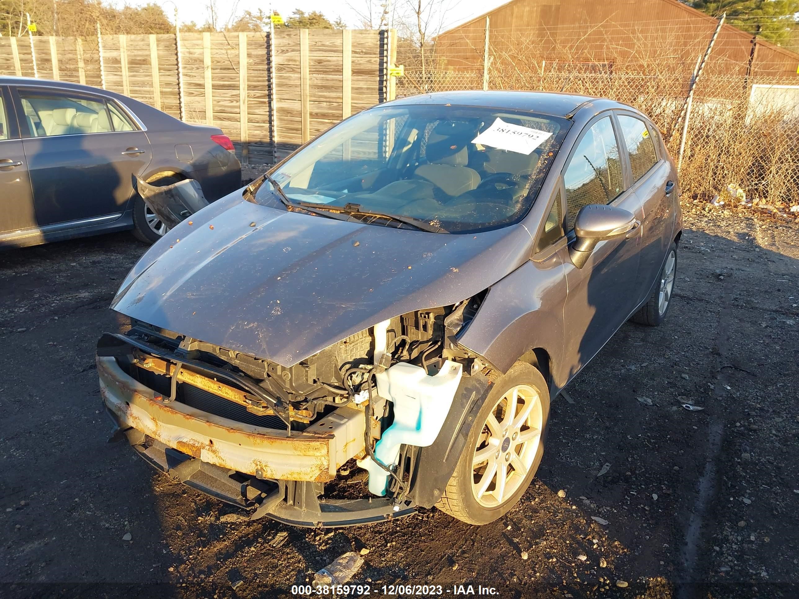 Photo 1 VIN: 3FADP4EJ2EM225455 - FORD FIESTA 