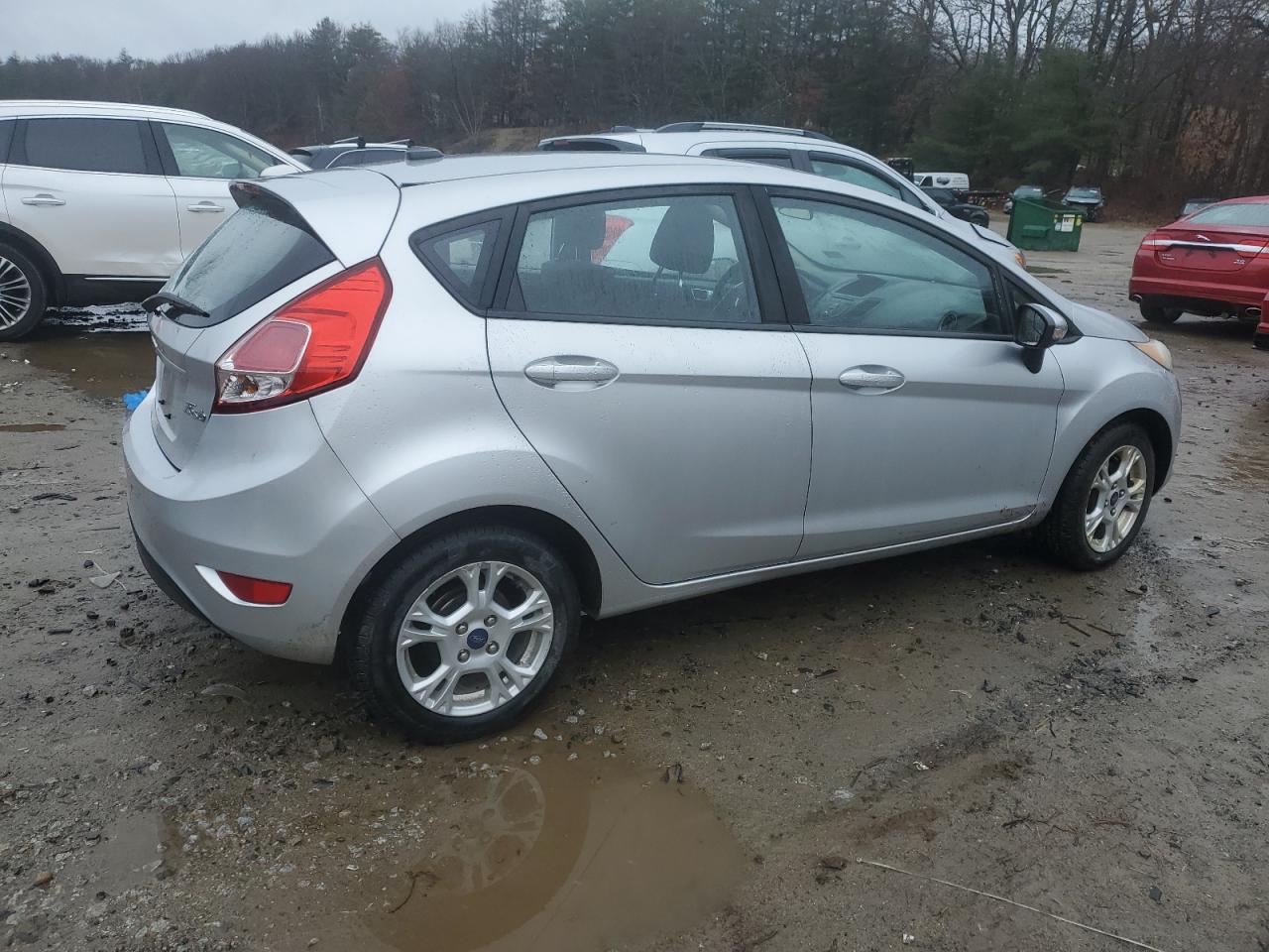 Photo 2 VIN: 3FADP4EJ2GM151232 - FORD FIESTA 