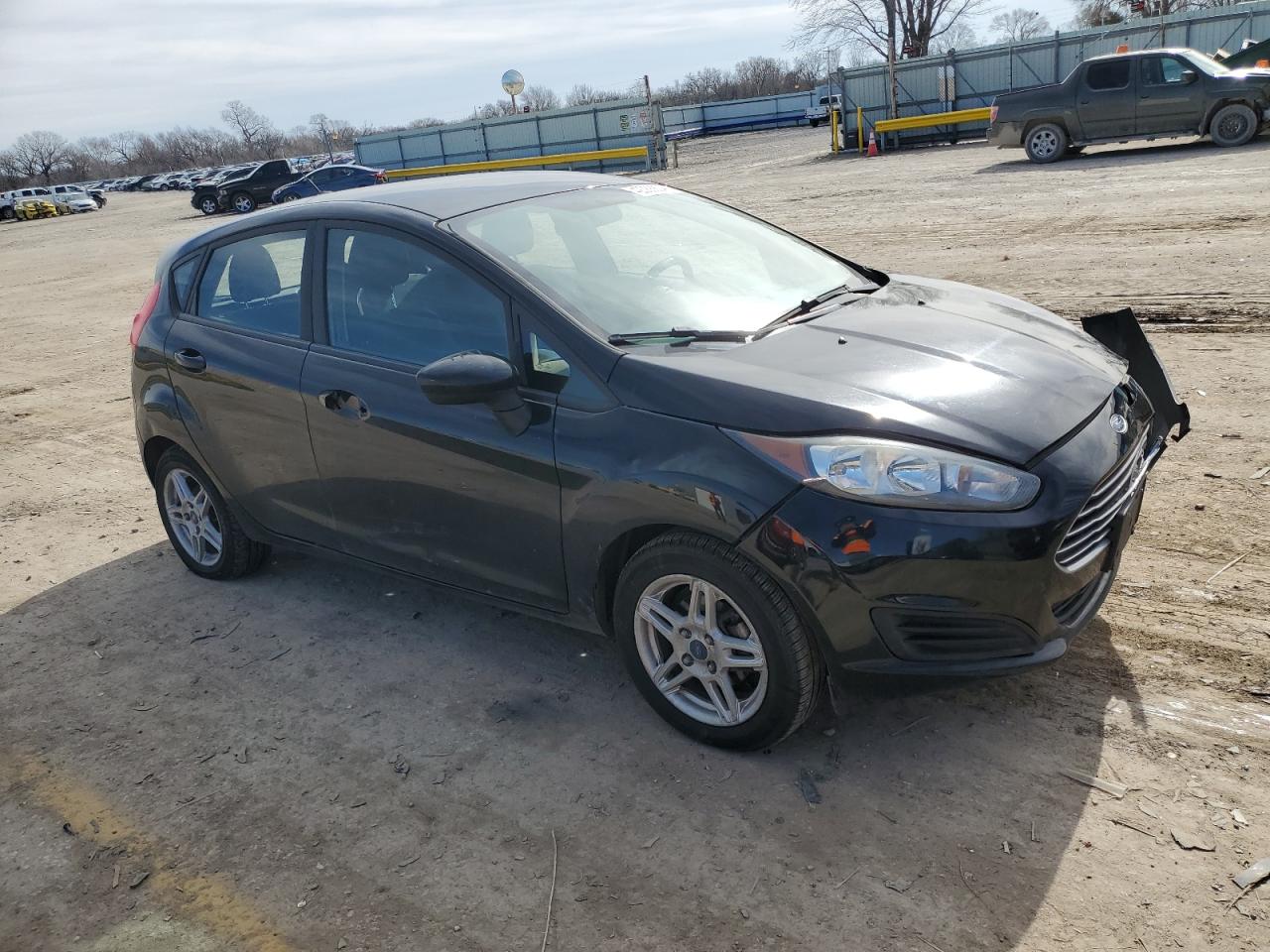 Photo 3 VIN: 3FADP4EJ2JM101731 - FORD FIESTA 