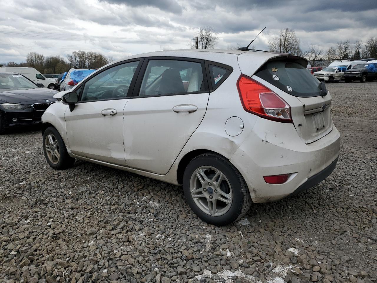 Photo 1 VIN: 3FADP4EJ2JM117511 - FORD FIESTA 