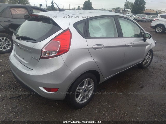 Photo 3 VIN: 3FADP4EJ2KM124122 - FORD FIESTA 