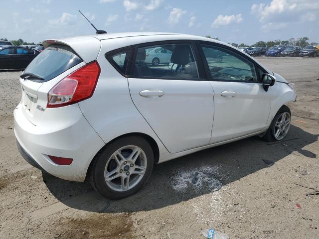 Photo 2 VIN: 3FADP4EJ2KM124217 - FORD FIESTA SE 