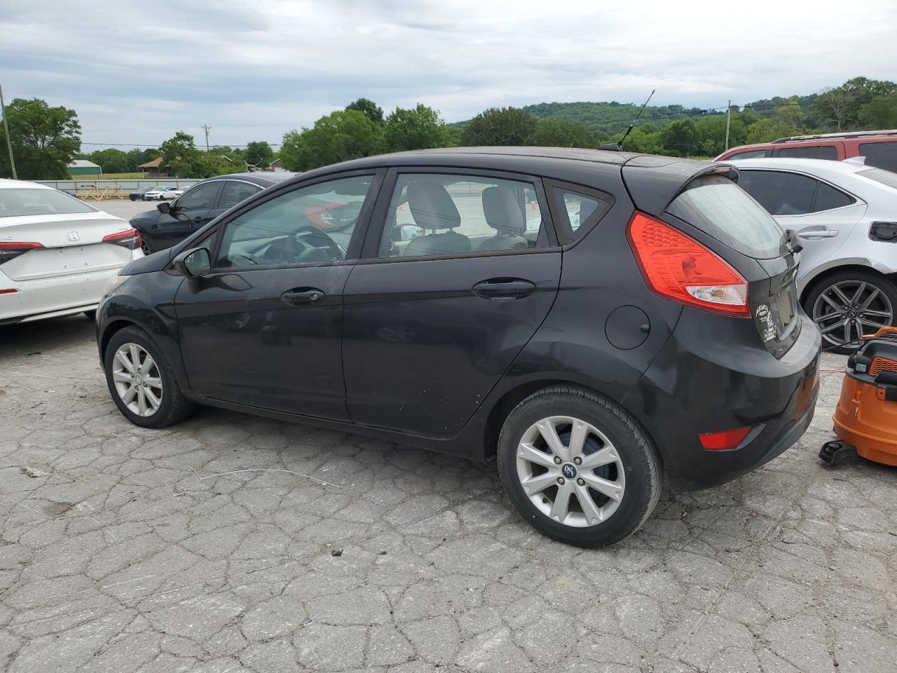 Photo 1 VIN: 3FADP4EJ3BM170459 - FORD FIESTA 