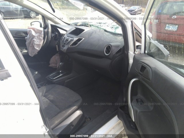 Photo 4 VIN: 3FADP4EJ3CM221511 - FORD FIESTA 