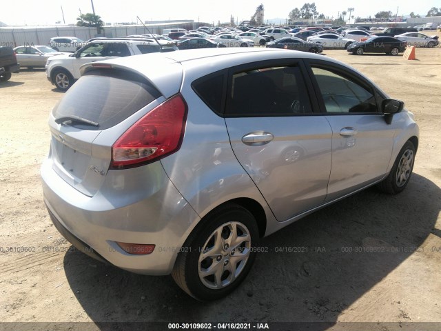 Photo 3 VIN: 3FADP4EJ3DM159321 - FORD FIESTA SE 