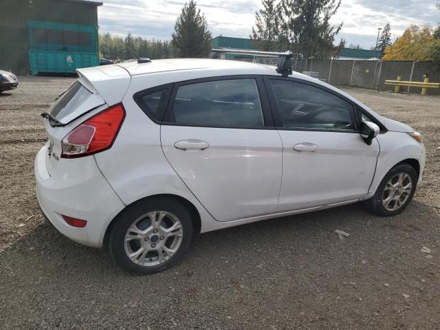 Photo 2 VIN: 3FADP4EJ3FM121364 - FORD FIESTA SE 