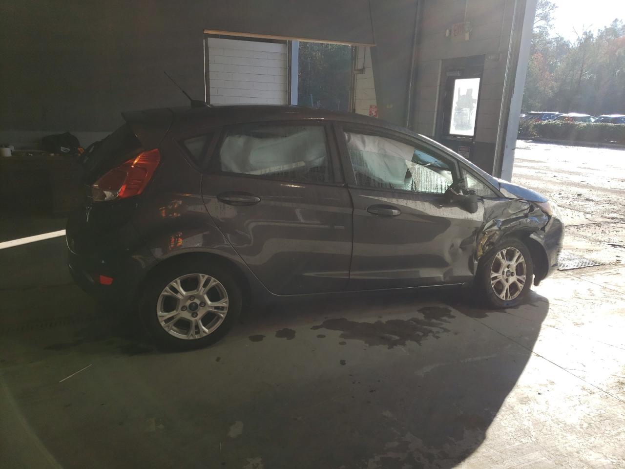 Photo 2 VIN: 3FADP4EJ3FM171469 - FORD FIESTA 