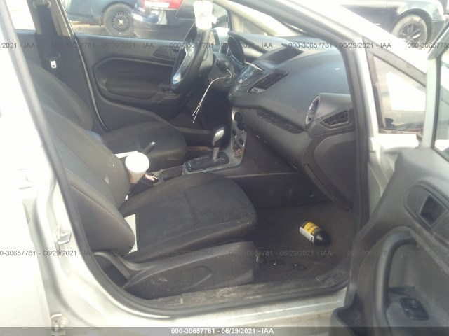 Photo 4 VIN: 3FADP4EJ3HM113106 - FORD FIESTA 