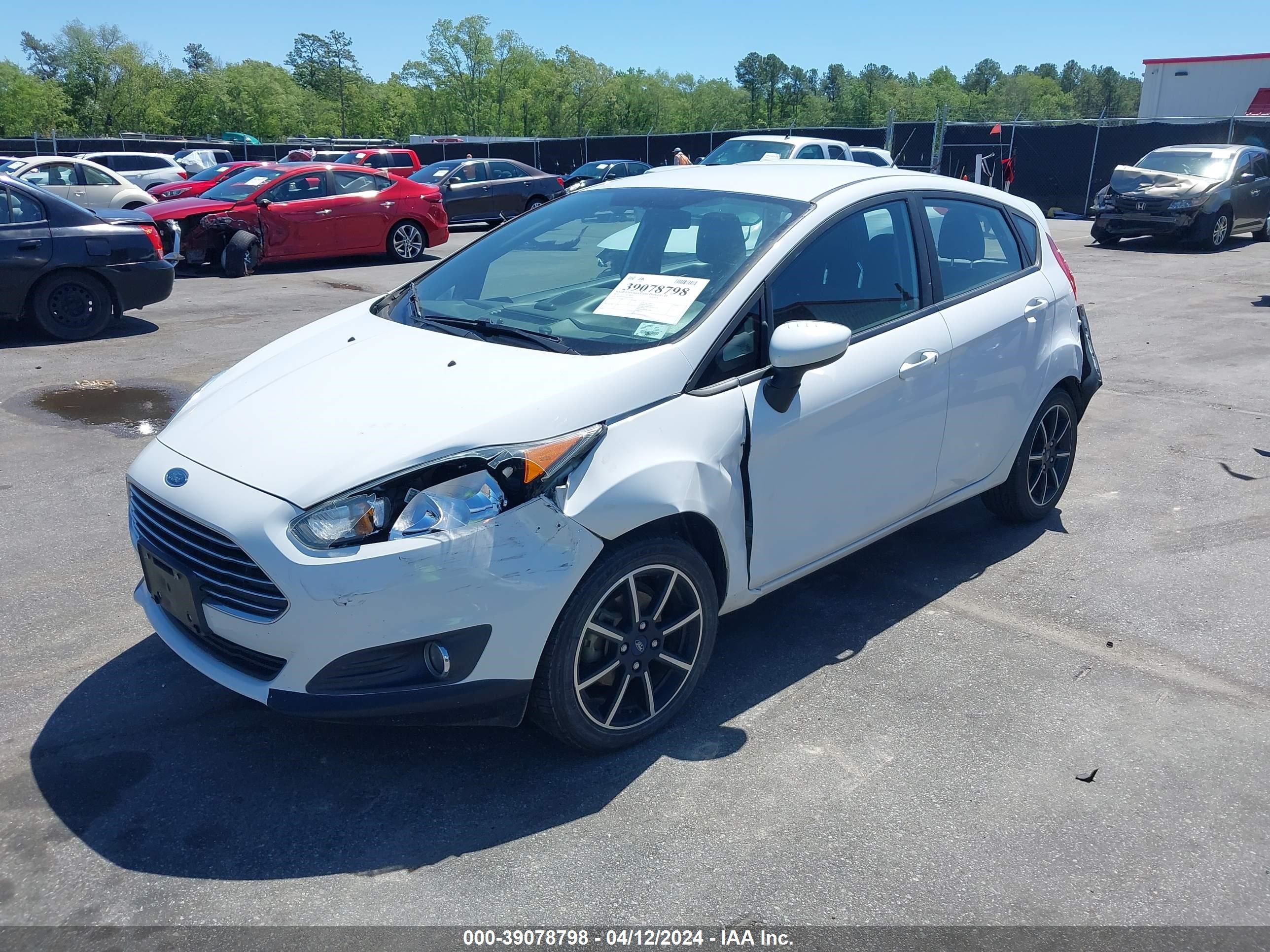 Photo 1 VIN: 3FADP4EJ3HM170289 - FORD FIESTA 