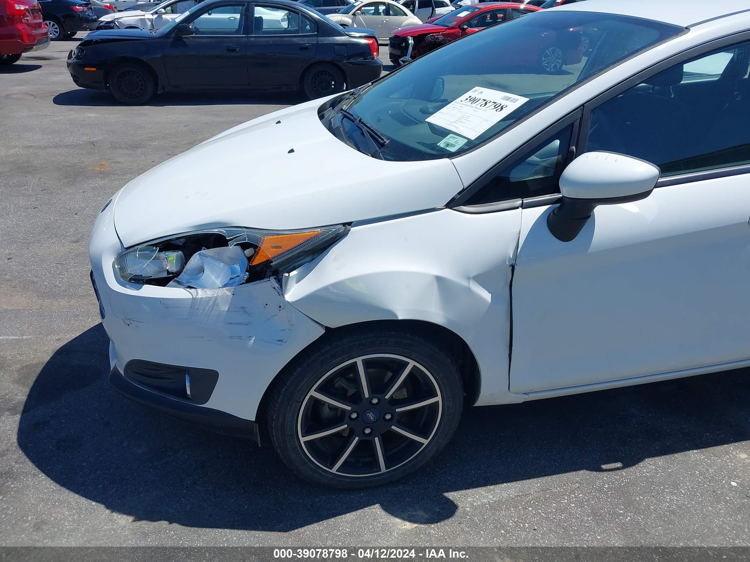 Photo 5 VIN: 3FADP4EJ3HM170289 - FORD FIESTA 