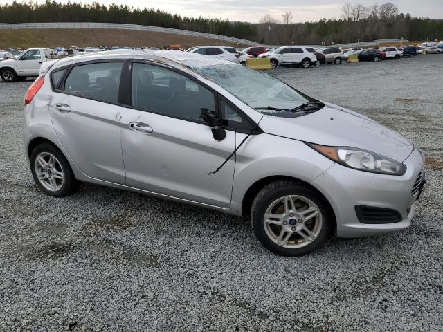 Photo 3 VIN: 3FADP4EJ3JM114410 - FORD FIESTA 