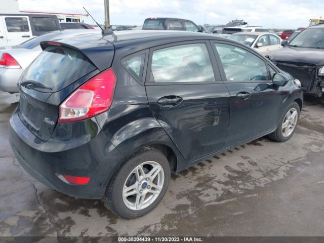 Photo 3 VIN: 3FADP4EJ3JM127058 - FORD FIESTA 