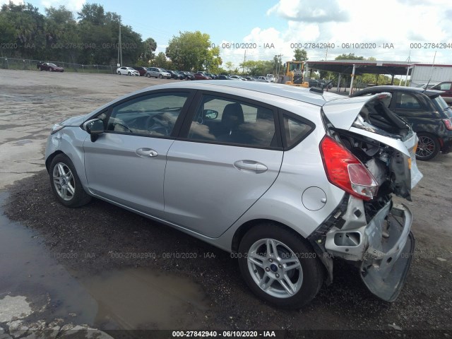 Photo 2 VIN: 3FADP4EJ3JM127691 - FORD FIESTA 