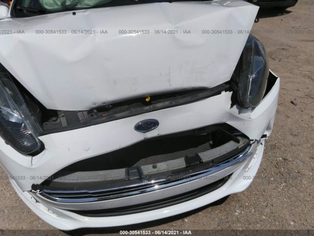 Photo 5 VIN: 3FADP4EJ3JM147536 - FORD FIESTA 