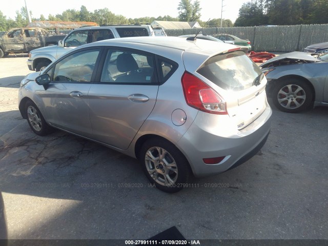 Photo 2 VIN: 3FADP4EJ4FM110051 - FORD FIESTA 