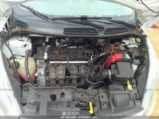 Photo 9 VIN: 3FADP4EJ4FM209212 - FORD FIESTA 