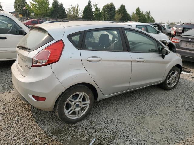 Photo 2 VIN: 3FADP4EJ4KM138300 - FORD FIESTA SE 