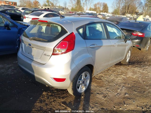 Photo 3 VIN: 3FADP4EJ4KM156005 - FORD FIESTA 