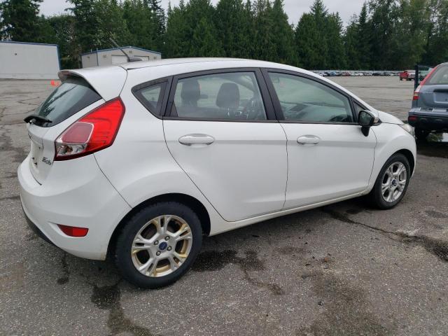 Photo 2 VIN: 3FADP4EJ5GM174701 - FORD FIESTA 