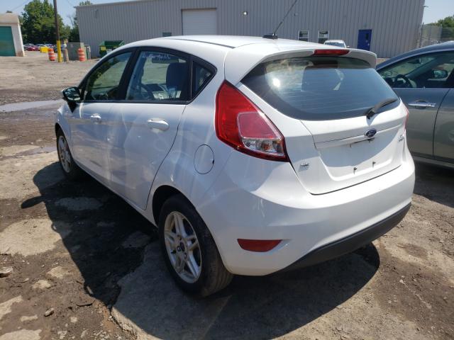 Photo 2 VIN: 3FADP4EJ5JM127515 - FORD FIESTA SE 