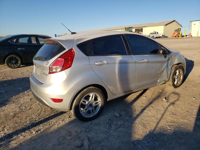 Photo 2 VIN: 3FADP4EJ5KM110070 - FORD FIESTA SE 