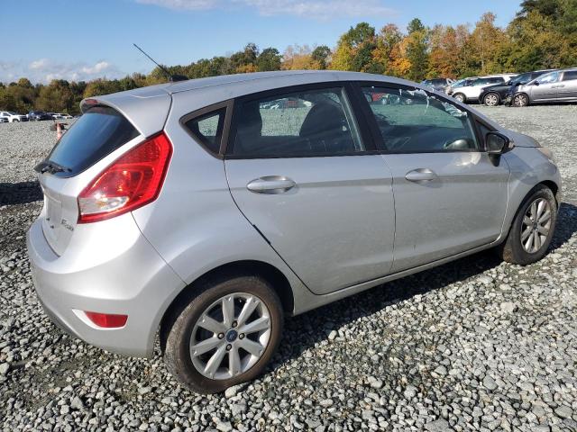 Photo 2 VIN: 3FADP4EJ6DM202288 - FORD FIESTA SE 