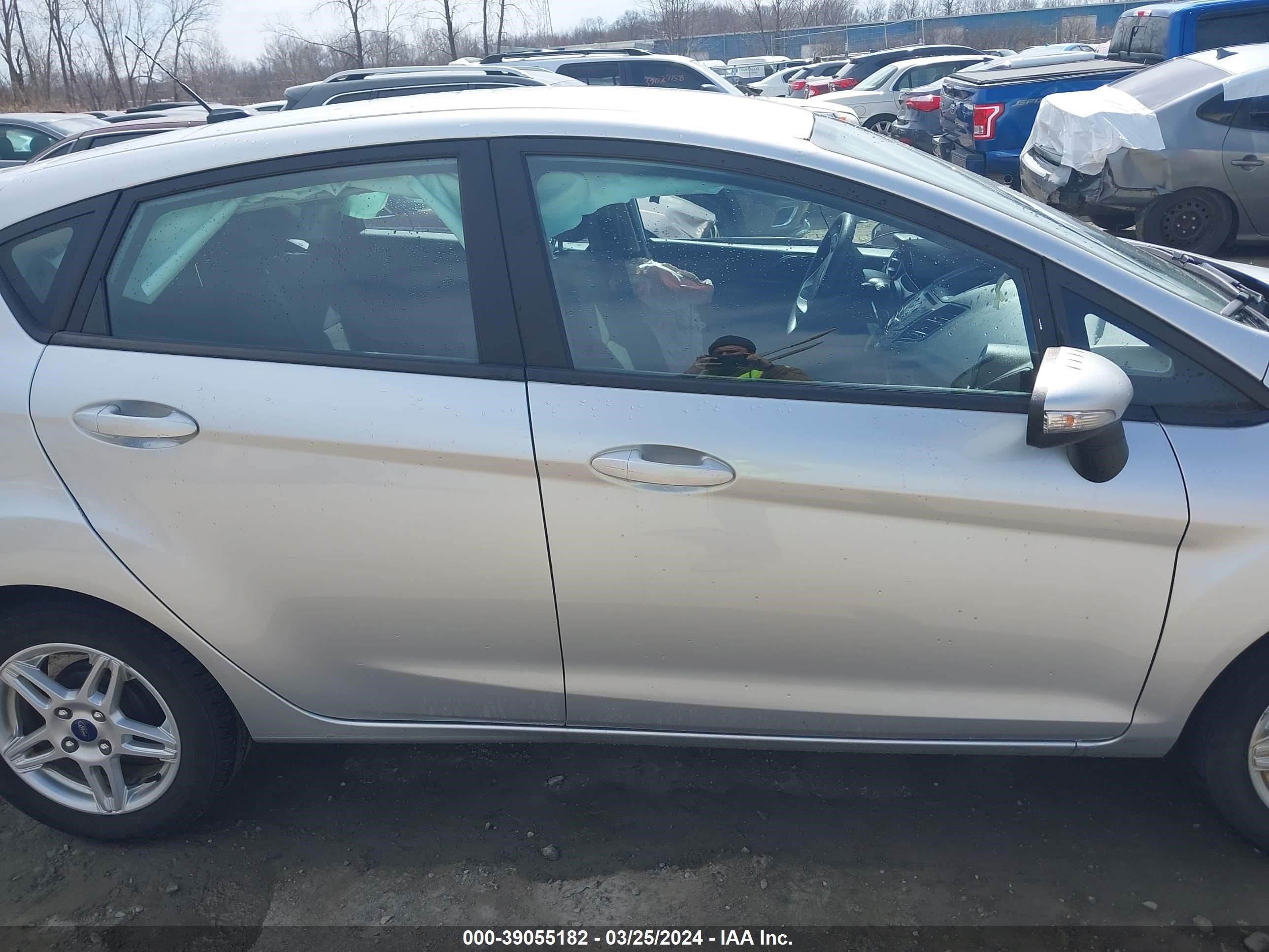 Photo 12 VIN: 3FADP4EJ6KM162307 - FORD FIESTA 