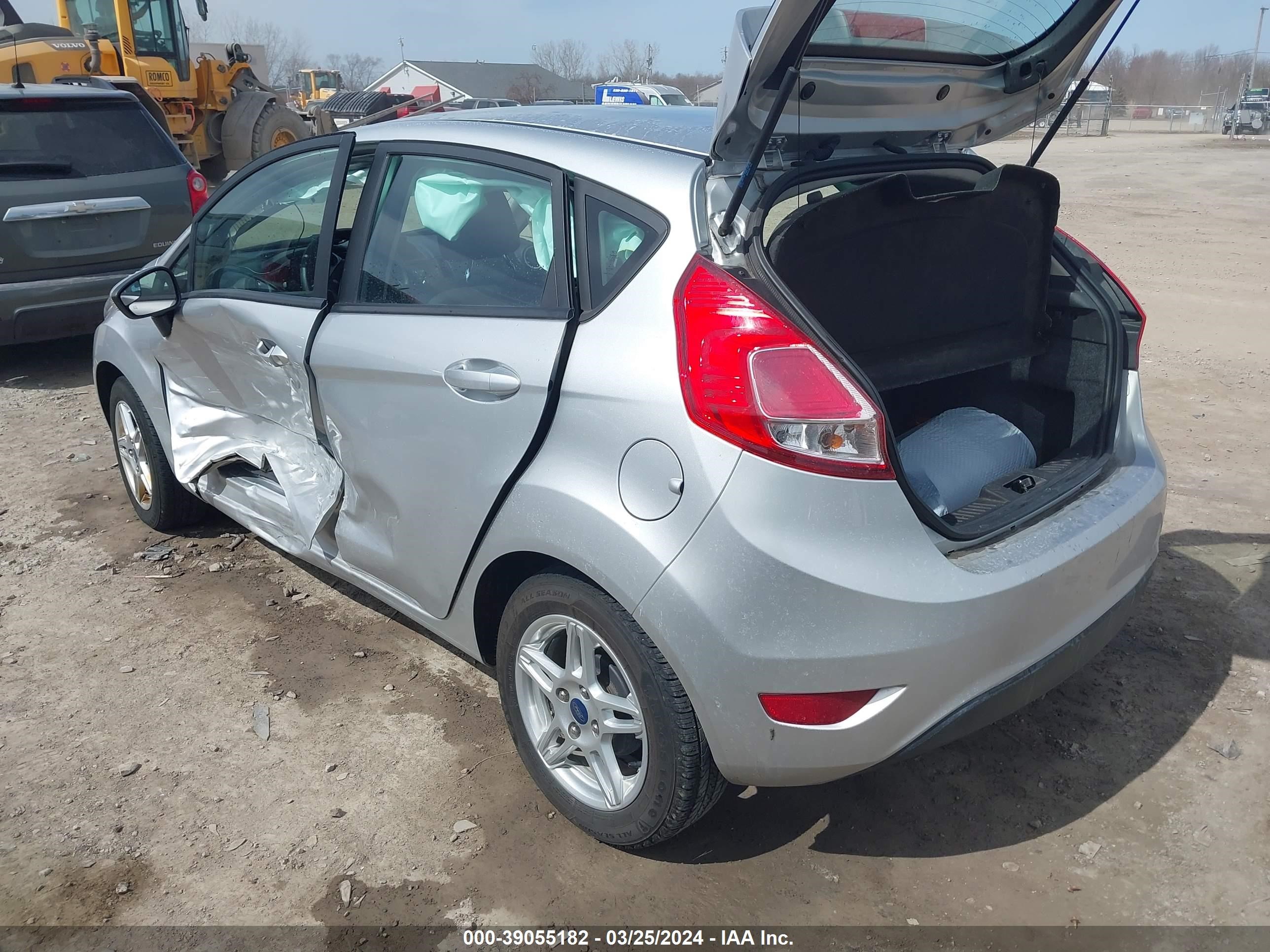 Photo 2 VIN: 3FADP4EJ6KM162307 - FORD FIESTA 