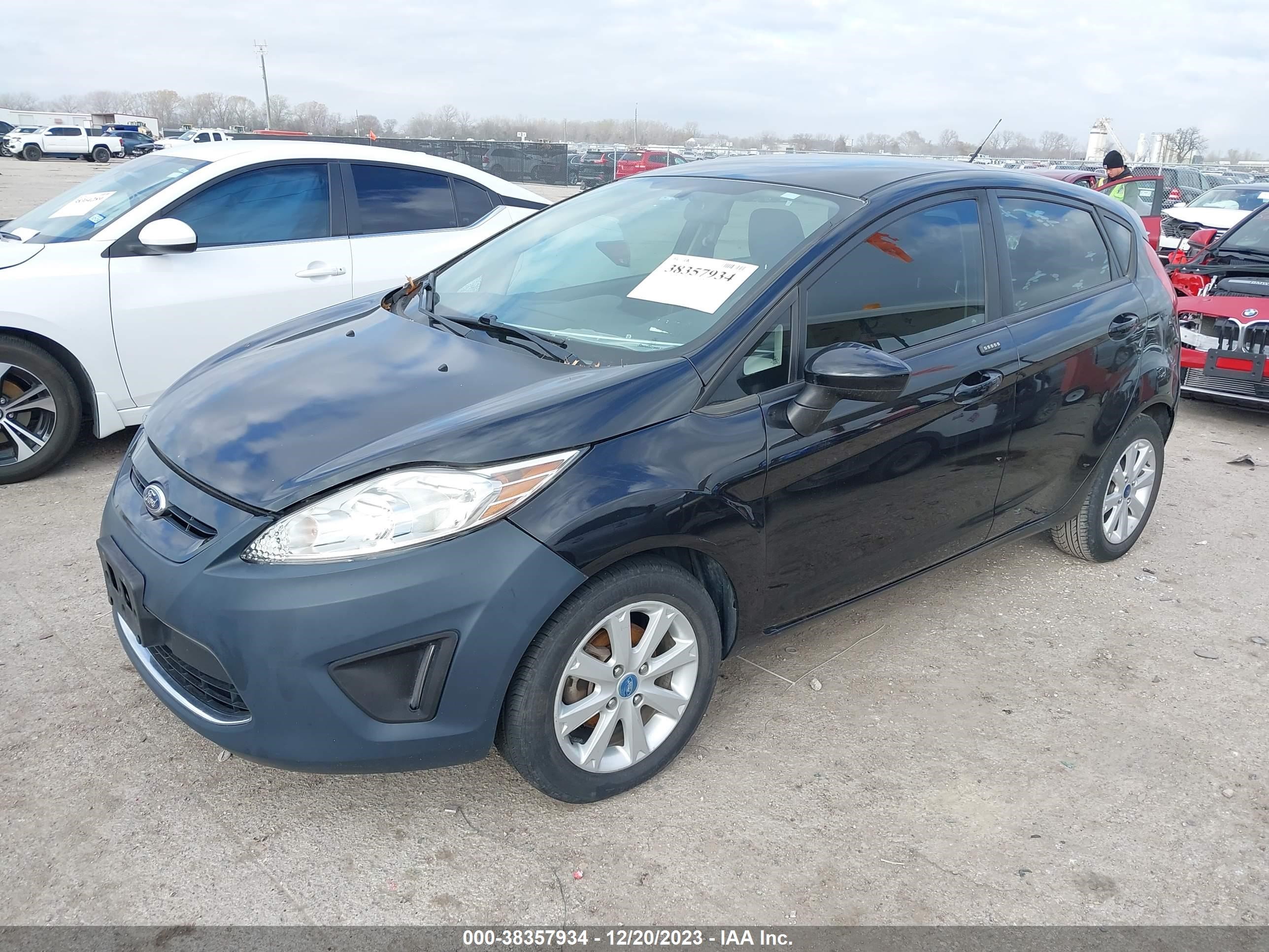 Photo 1 VIN: 3FADP4EJ7CM182695 - FORD FIESTA 