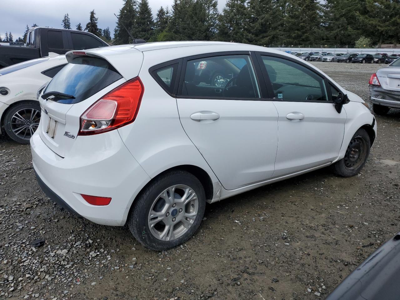 Photo 2 VIN: 3FADP4EJ7FM149409 - FORD FIESTA 