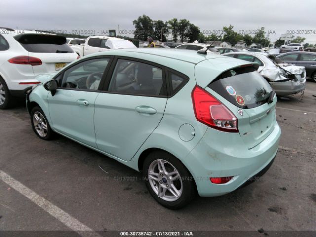 Photo 2 VIN: 3FADP4EJ7HM103047 - FORD FIESTA 