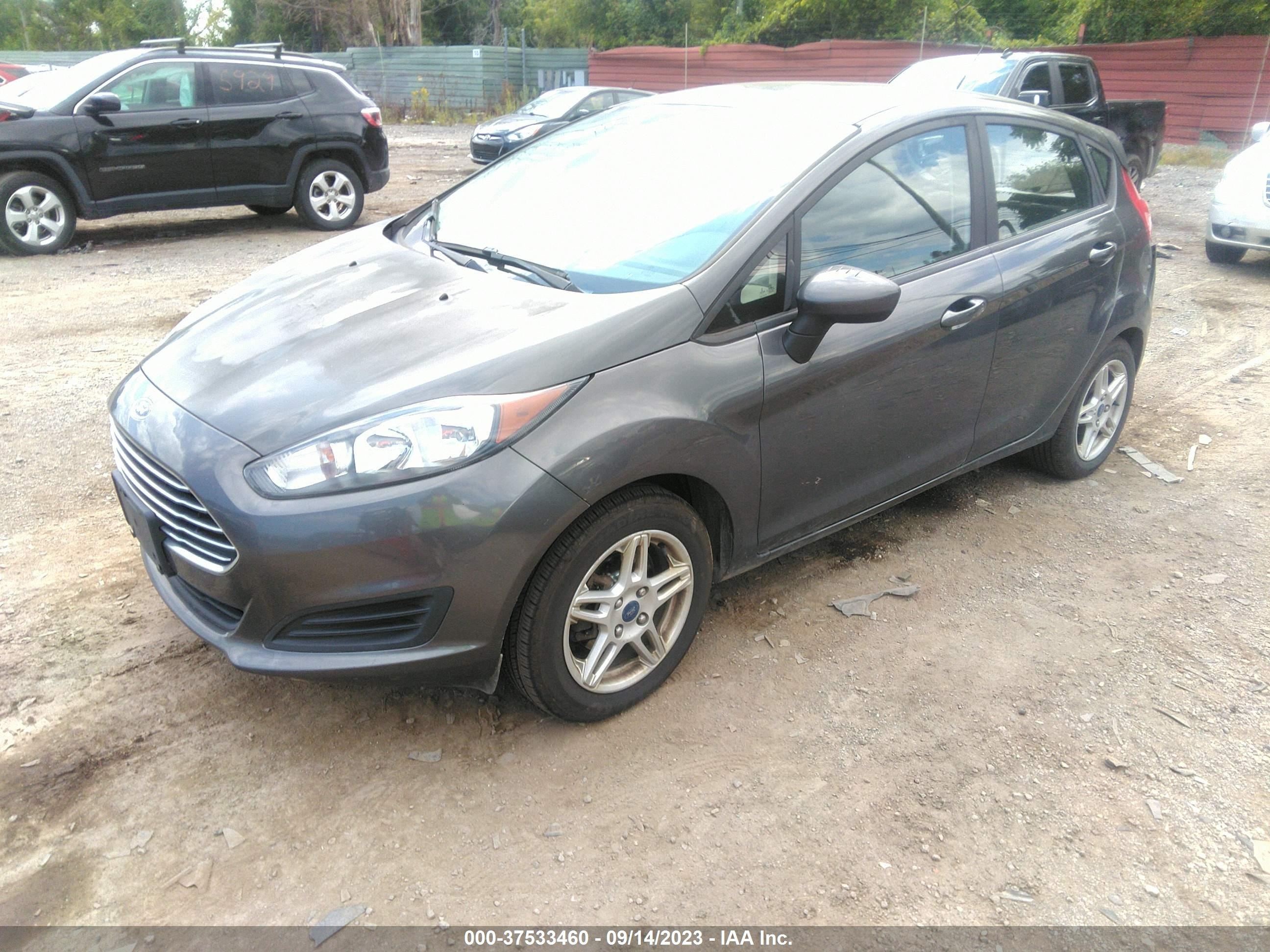 Photo 1 VIN: 3FADP4EJ7HM115845 - FORD FIESTA 