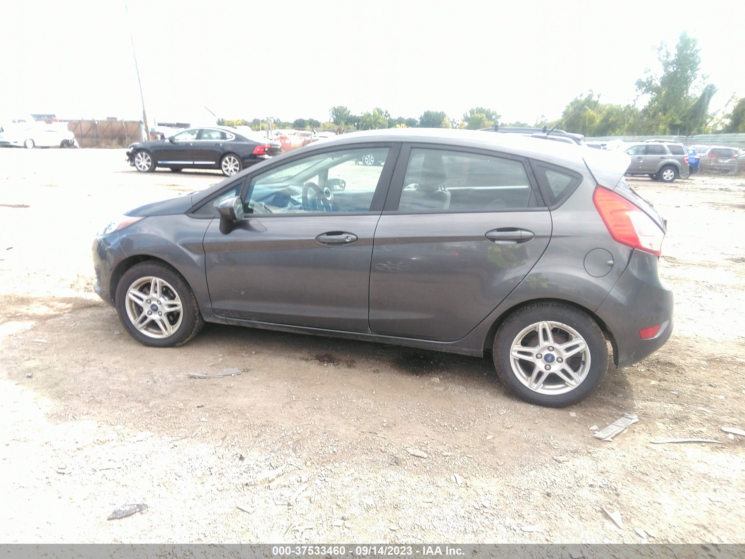 Photo 13 VIN: 3FADP4EJ7HM115845 - FORD FIESTA 