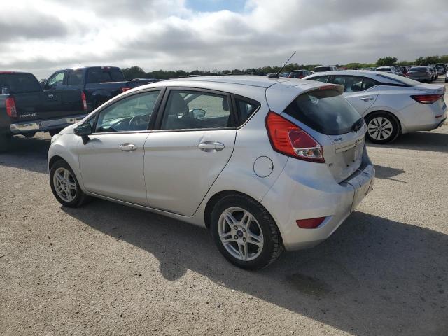 Photo 1 VIN: 3FADP4EJ7JM107010 - FORD FIESTA SE 