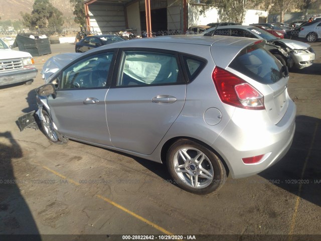 Photo 2 VIN: 3FADP4EJ7JM110098 - FORD FIESTA 