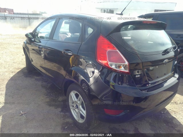 Photo 2 VIN: 3FADP4EJ7JM114121 - FORD FIESTA 